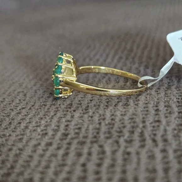 Shivam Green💚 Onyx Floral🌸 Cluster Ring💍 - NWT - Picture 13 of 16